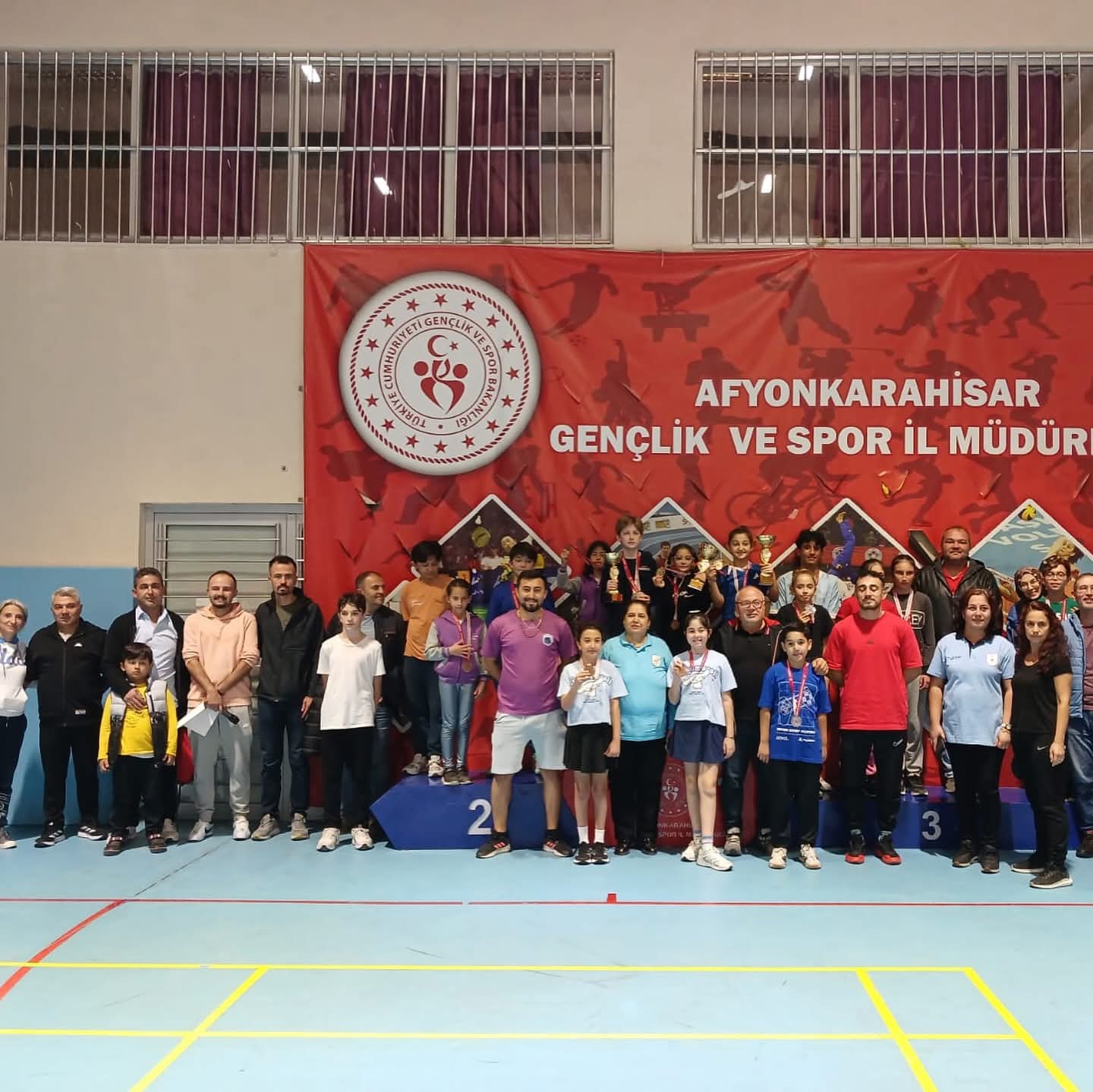 Masa Tenisi Yıldızlar Takım ve Ferdi İl Birinciliği Müsabakaları Tamamlandı