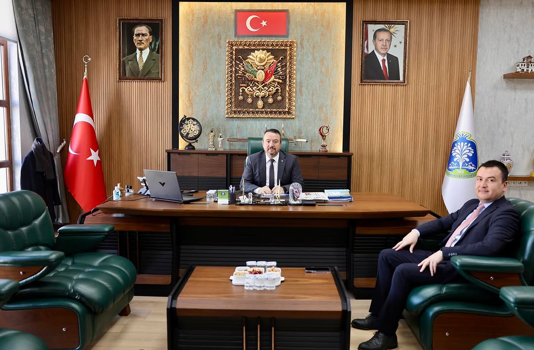 Sandıklı Belediye Başkanı Adnan Öztaş'a Başhekim Dr. Abdul Fettah Nur'dan Ziyaret