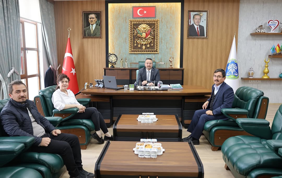 Sorkun İlköğretim Okulu Müdüresi Ayşe Orhan'dan Başkanımıza Ziyaret