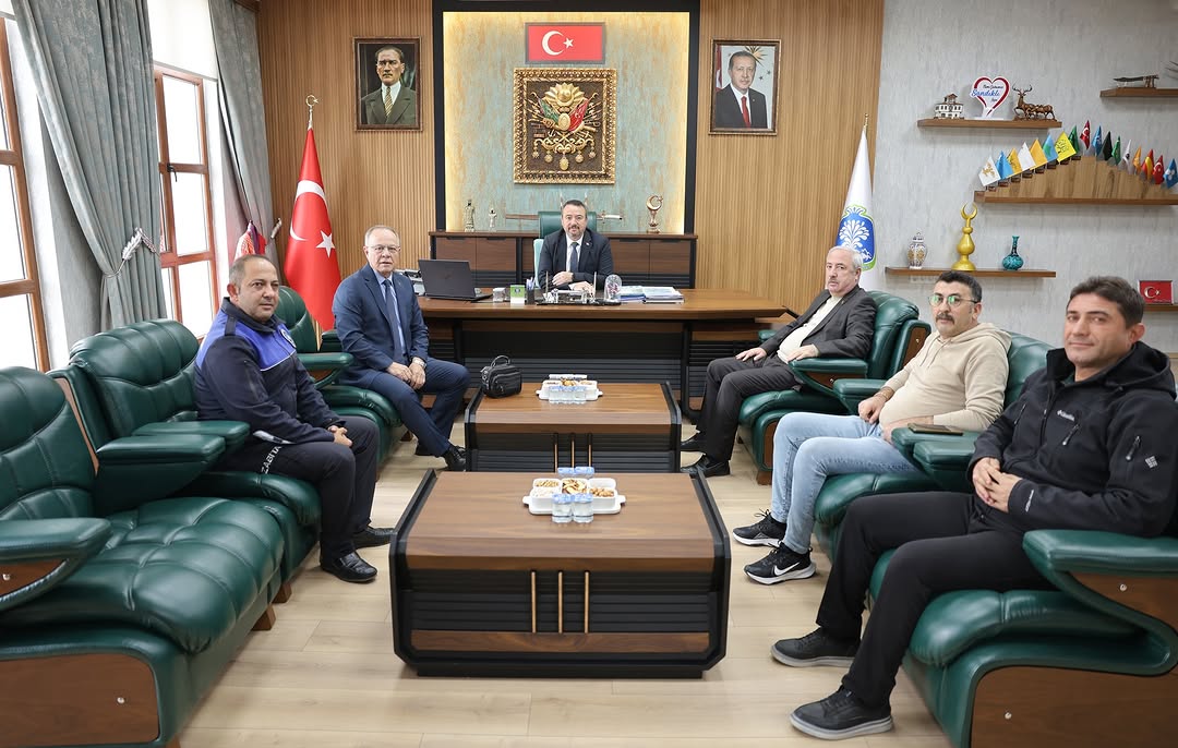 Sandıklı Belediye Başkanı Adnan Öztaş’a Belediye İş Sendikası Ziyaretinde