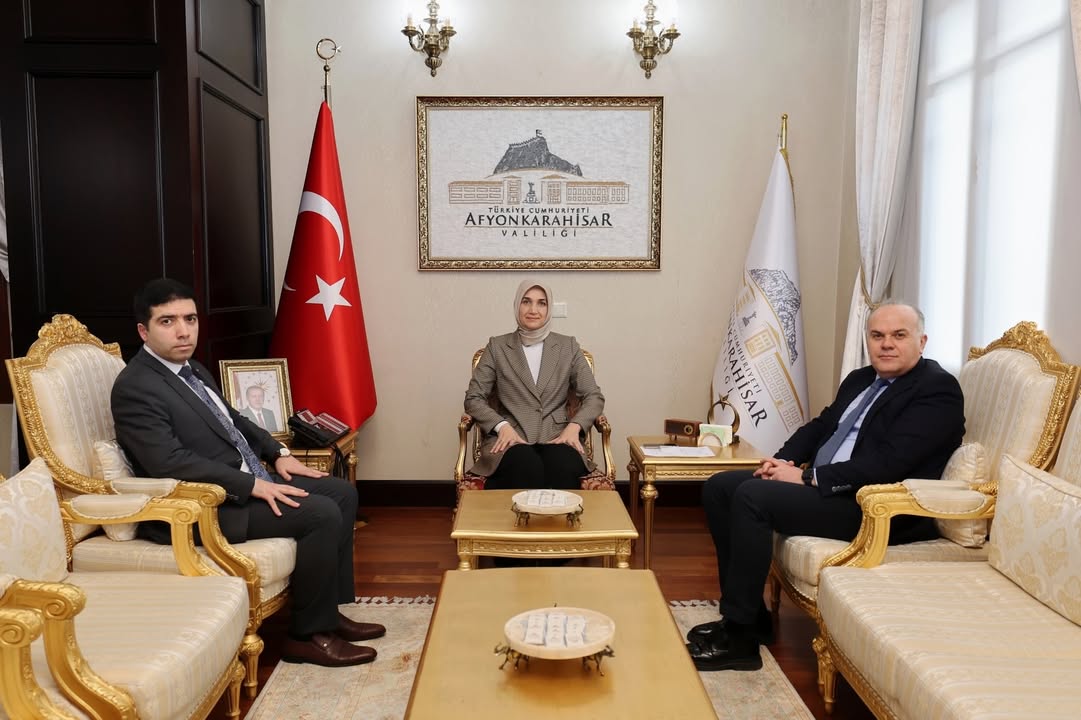 Valimiz Doç. Dr. Kübra Güran Yiğitbaşı, Mülkiye Müfettişleri Tarkan Keskin ve Alper Taş’ı Kabul Etti
