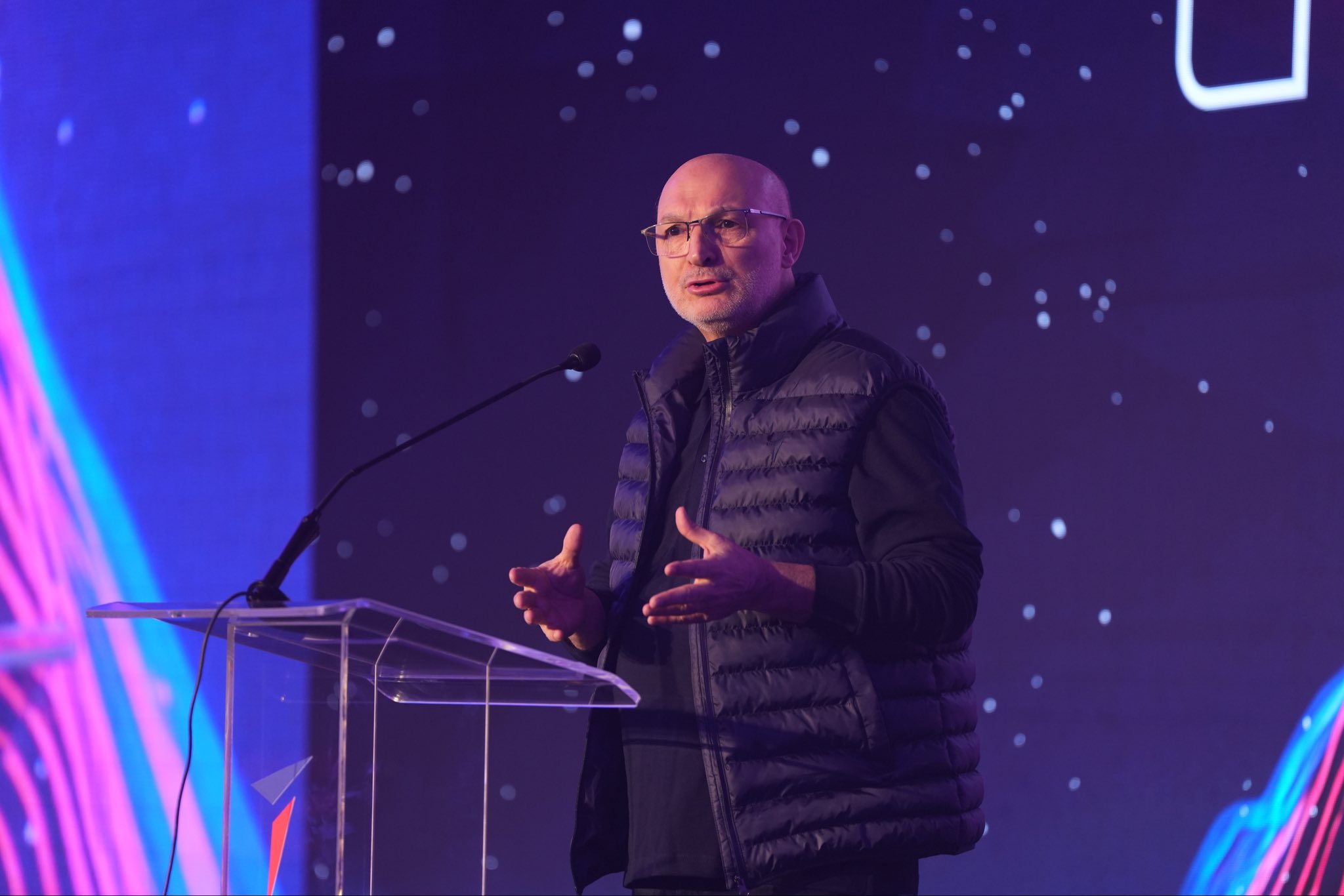 2026 Yönetim Zirvesi Devam Ediyor