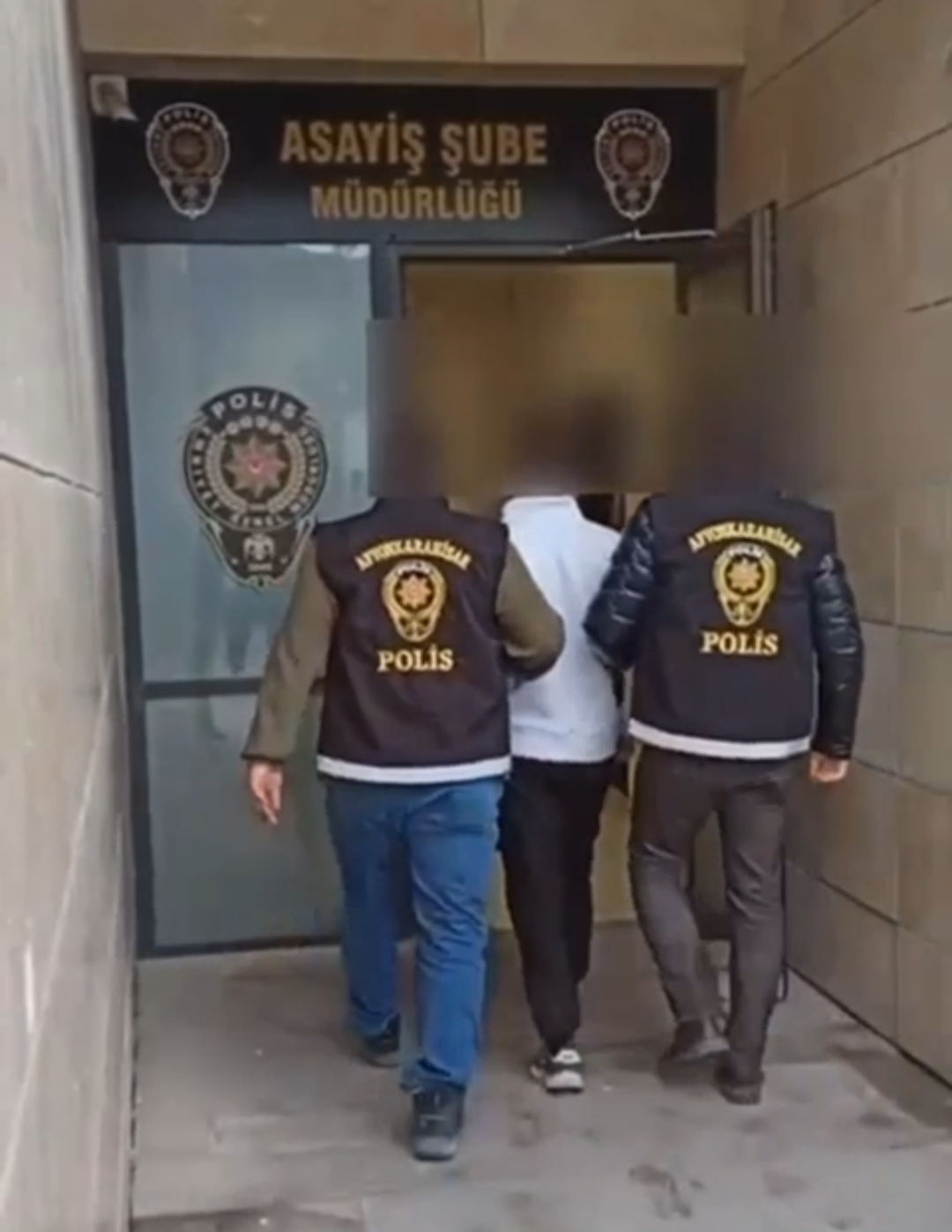 4 Farklı Adrese Eş Zamanlı Operasyon