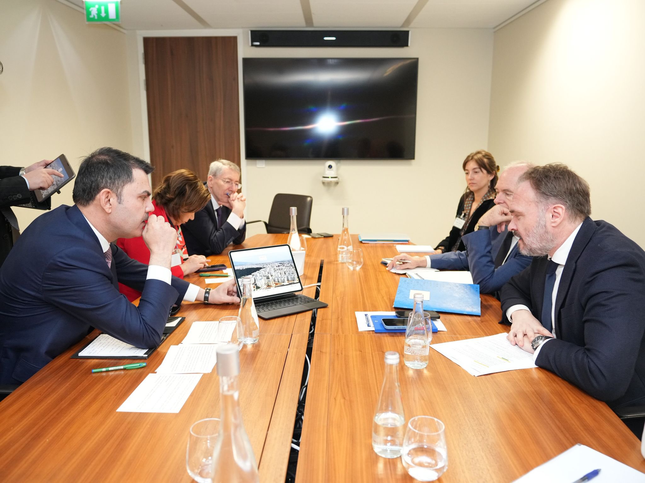 AB Enerji ve Konut Komiseri ile görüşme yapıldı