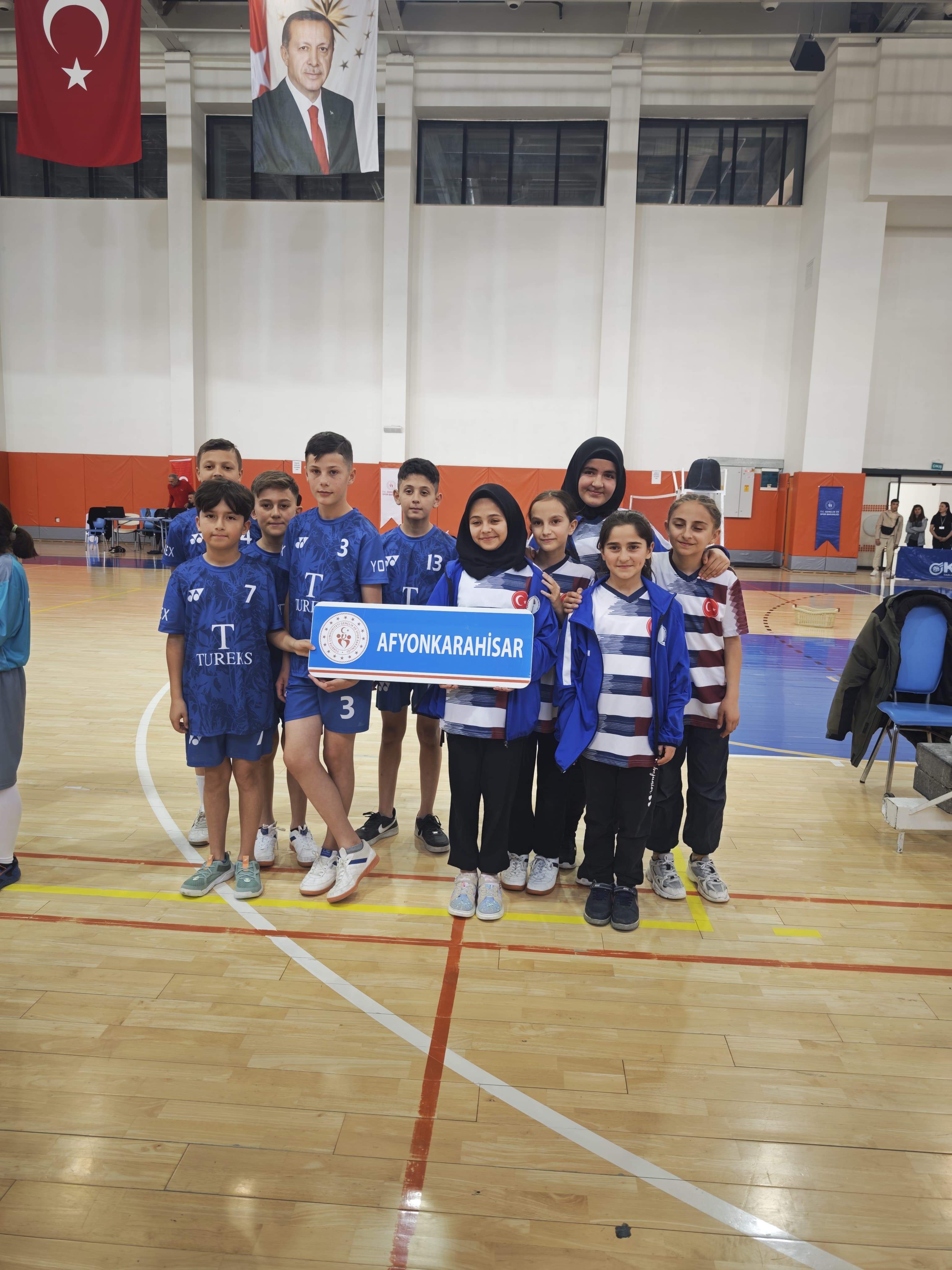 Afyonkarahisar Badminton Takımları Türkiye Şampiyonası’na Yükseldi