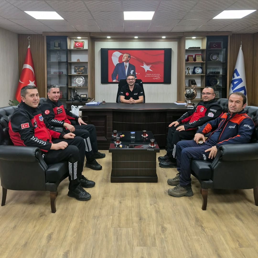 Afyonkarahisar İl Afet Ve Acil Durum Müdürlüğü'nden Adalet Bakanlığı CEKUT Ekibine Ziyaret