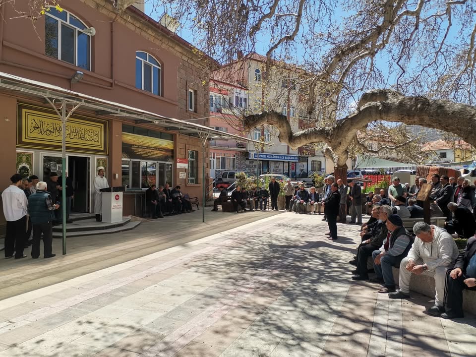 Afyonkarahisar Kızılören Müftülüğü'nden Kutsal Topraklara Yolculuk Duaları