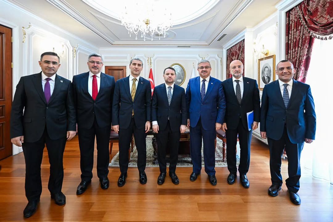 Afyonkarahisar Milletvekili Hasan Arslan Adalet Bakanı Akın Gürlek'i Ziyaret Etti