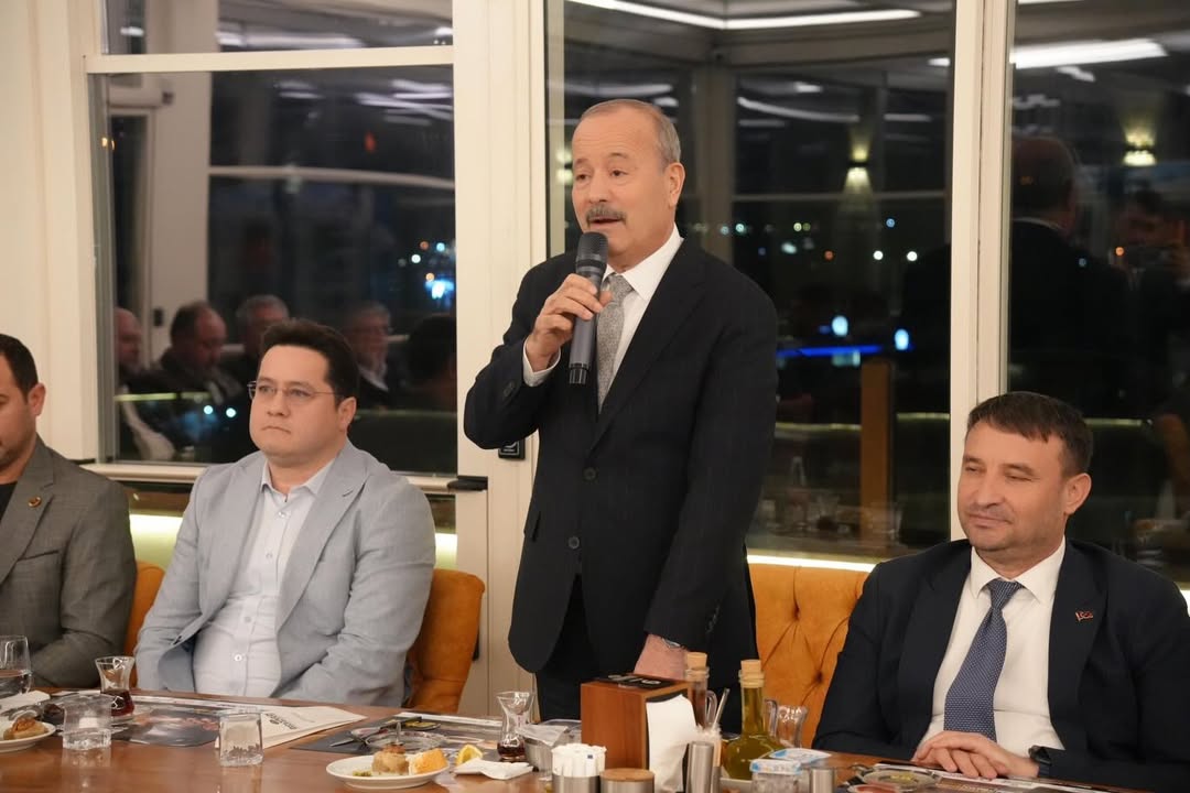 Afyonkarahisar Milletvekili Mehmet Taytak'ın Bolvadin İftar Programı Paylaşımı