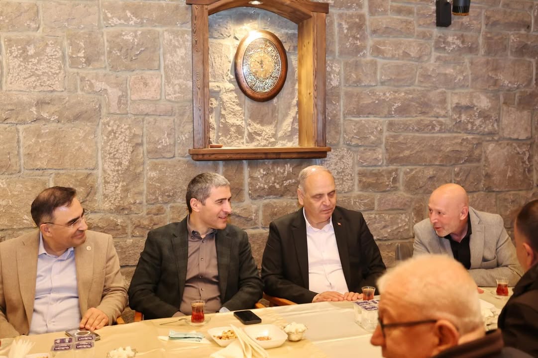 Afyonkarahisar Valiliği'nin Erkmen Beldesi'nde Gerçekleştirdiği İftar Programı