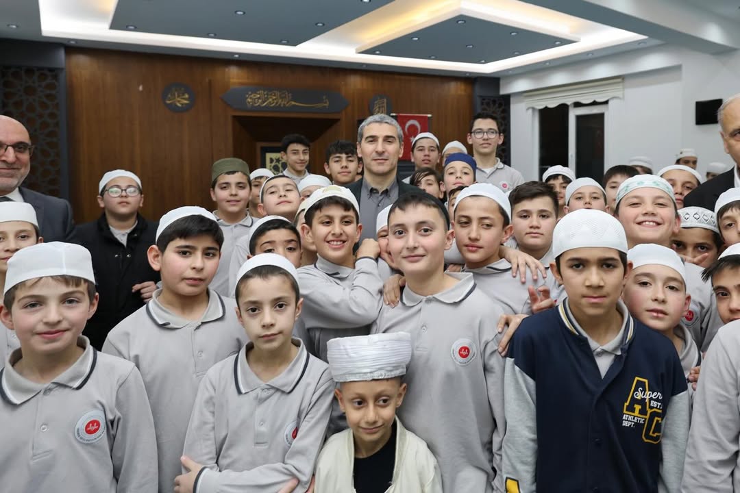 Afyonkarahisar Valiliği'nin Erkmen Yatılı Kur’an Kursu Ziyareti