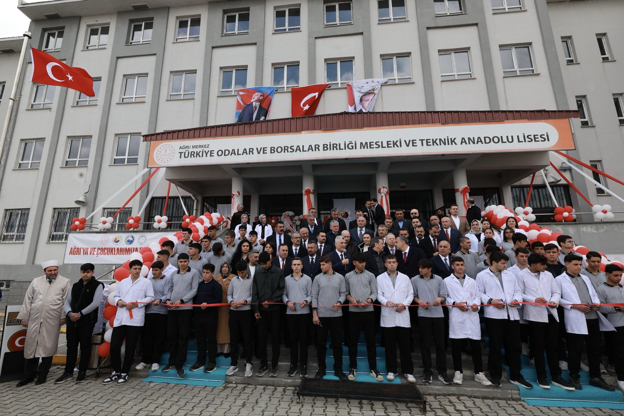Ağrı'da TOBB Mesleki ve Teknik Lisesi Açıldı