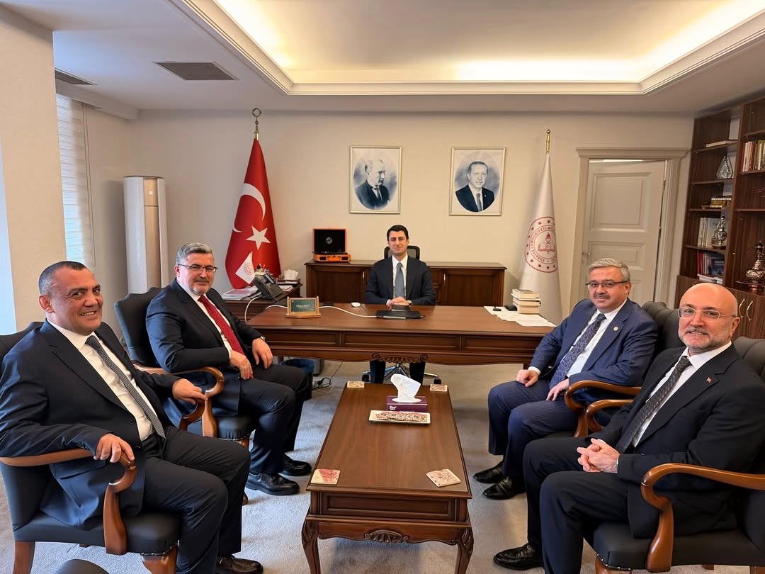 AK Parti Afyonkarahisar İl Başkanı Avukat Turgay Şahin Ankara Ziyaretini Paylaştı