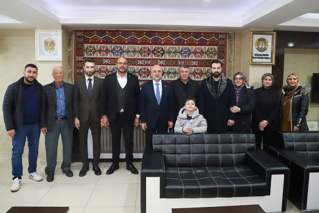 AK Parti Afyonkarahisar İl Kadın Kolları Bayramlaşma Programında Buluştu