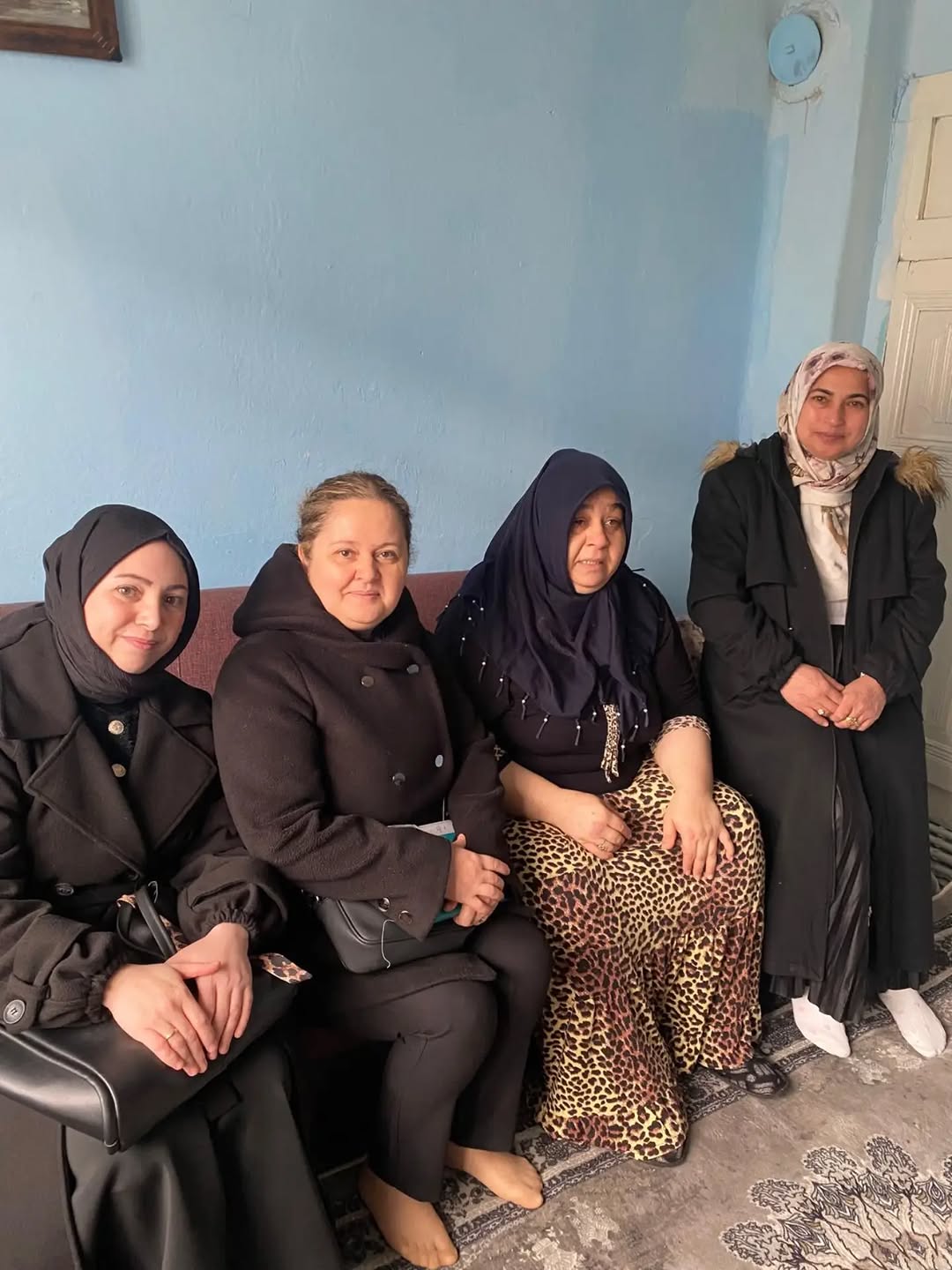 AK Parti Afyonkarahisar İl Kadın Kolları'ndan Özel Gereksinimli Vatandaş Ziyareti