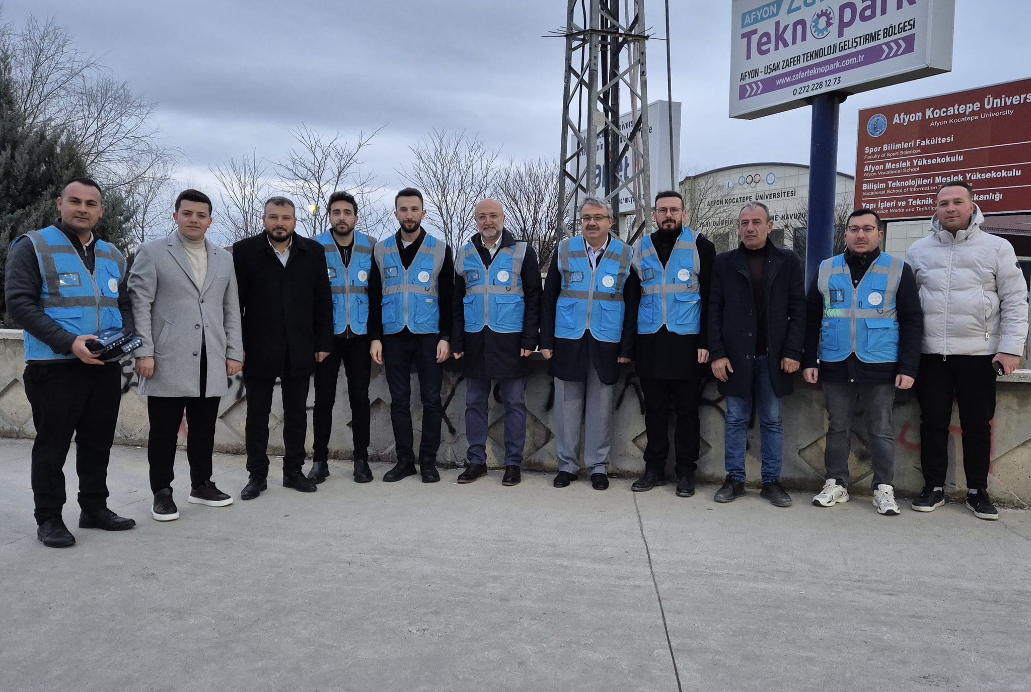AK PARTİ HEYETİ AFYON’DA RAMAZAN’IN HER ANINDA VATANDAŞLA