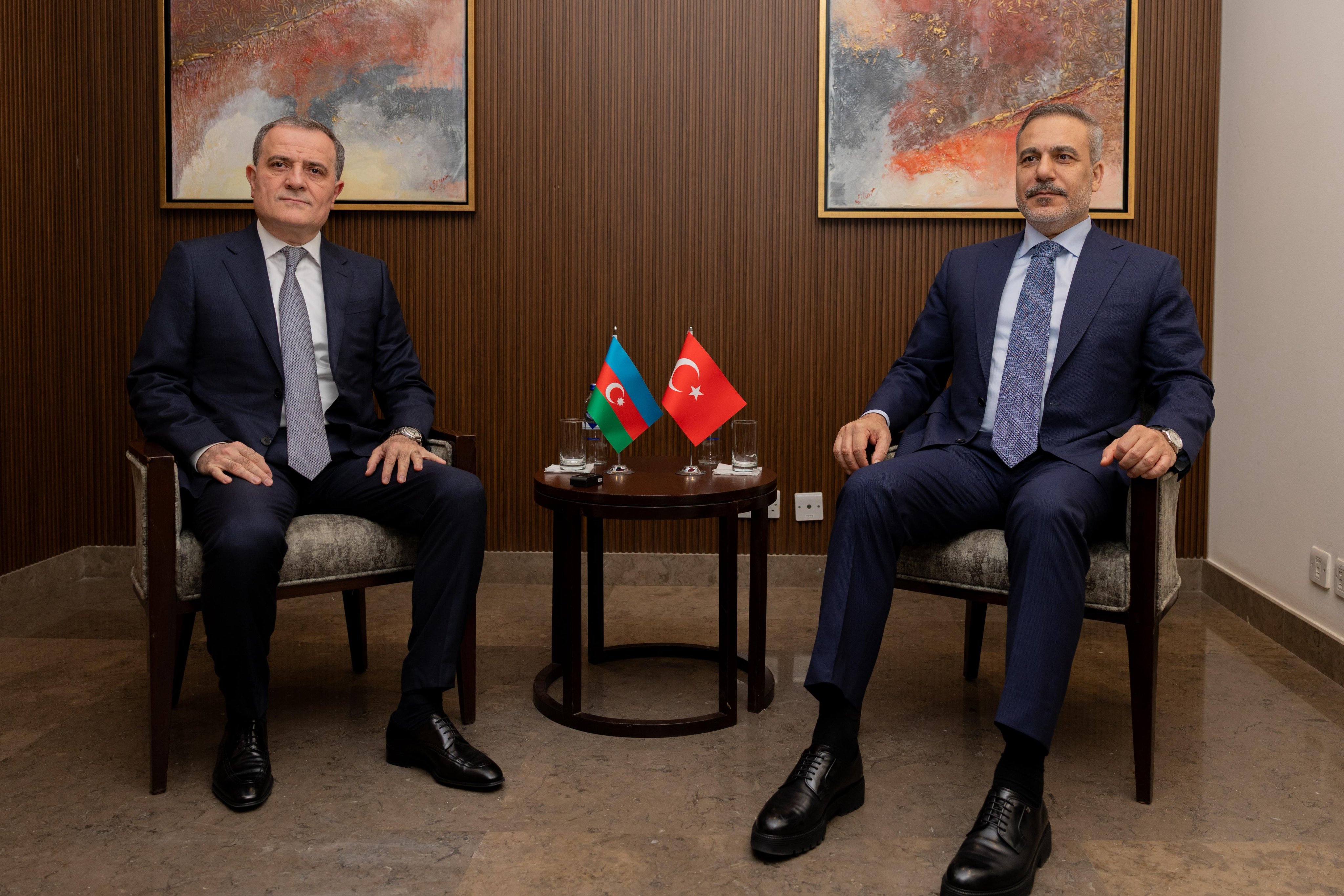 Bakan Fidan Riyad'da Görüşme Gerçekleştirdi