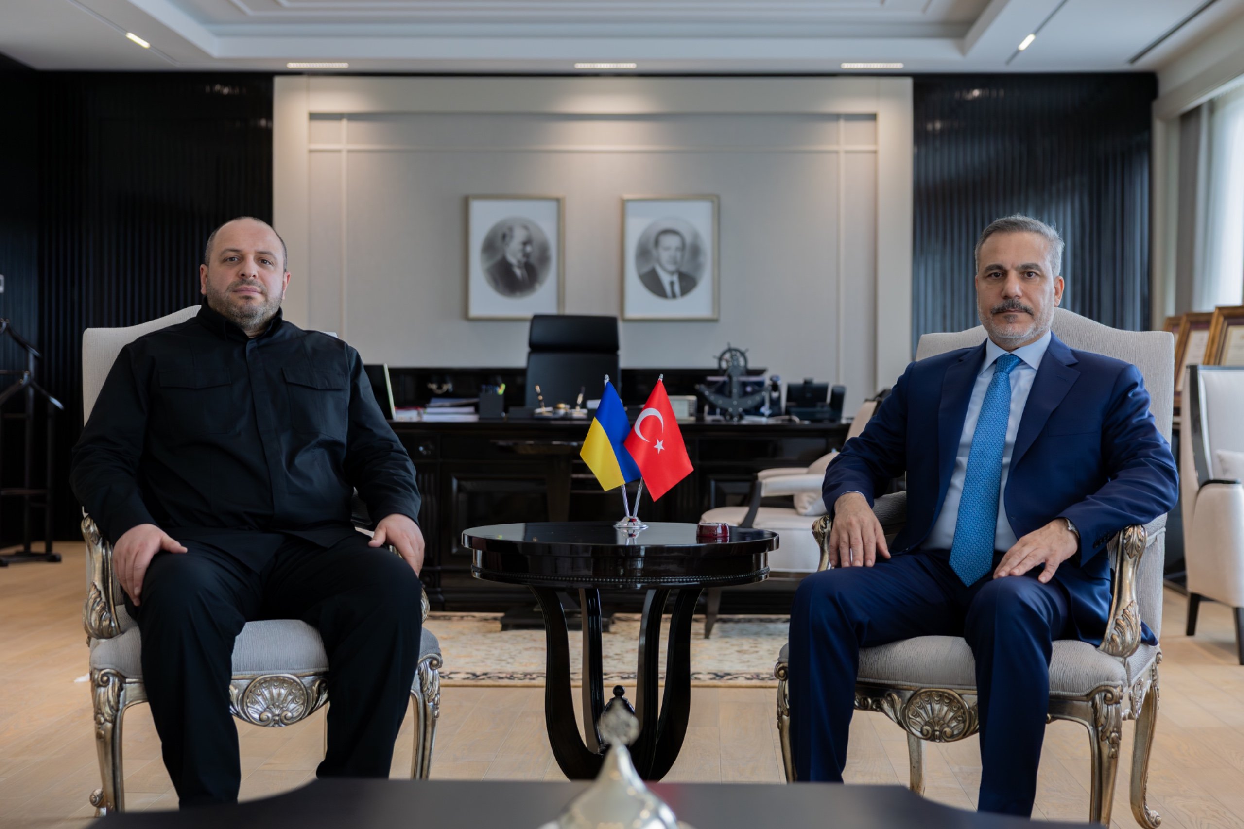 Bakan Fidan, Umerov ile Görüştü