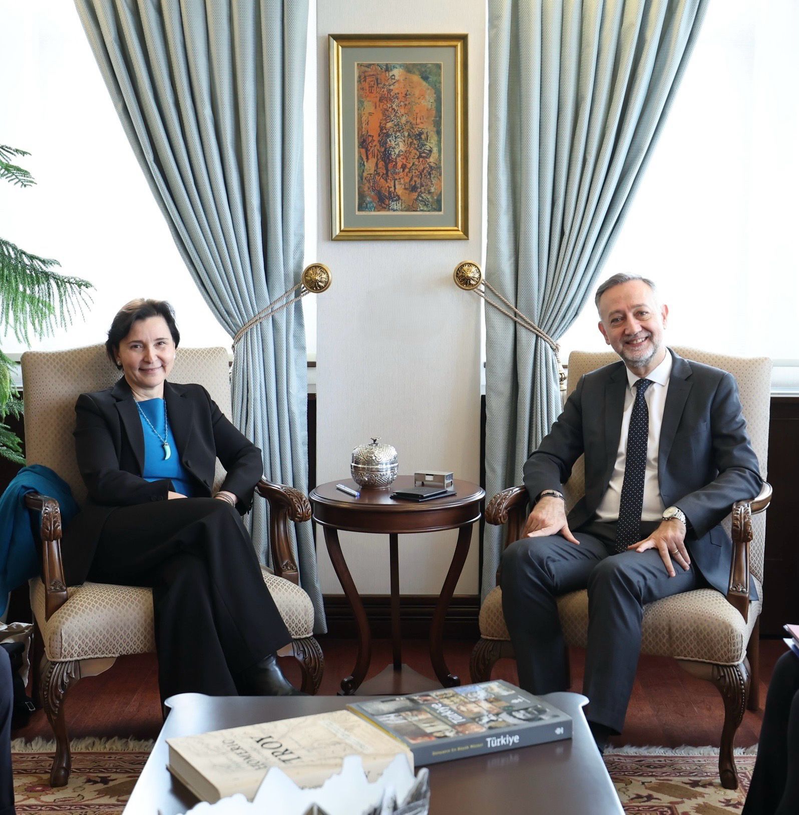 Bakan Yardımcısı Gümrükçü İtalya'da