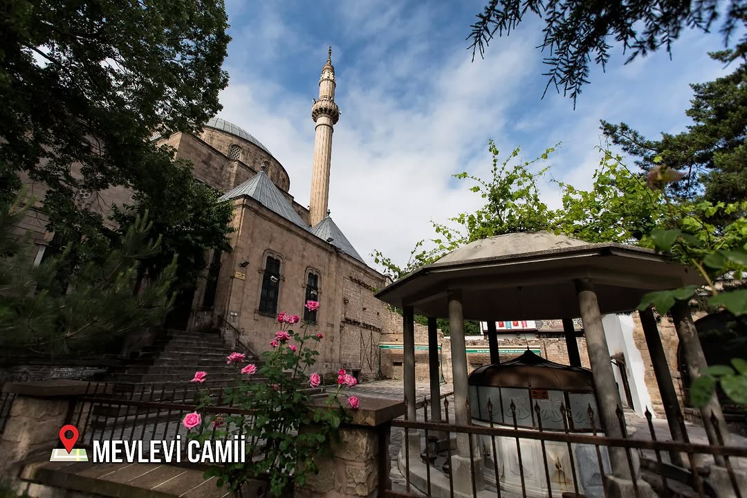 Berat Kandili Kutlu Olsun! Her İnanmış Ruh Şefaatle Kuşatıldı