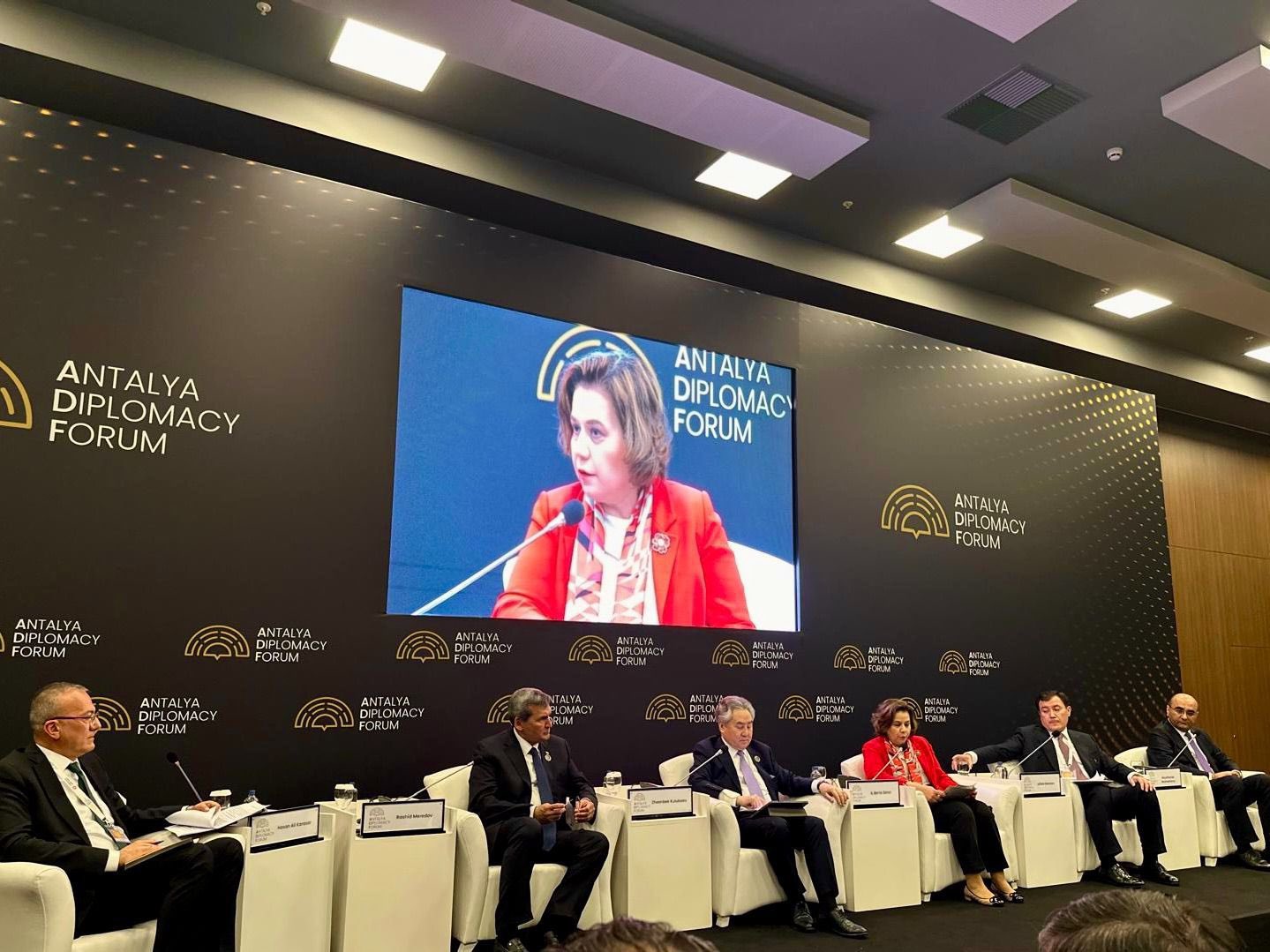 Berris Ekinci, ADF2026'da önemli konuşmalar yaptı