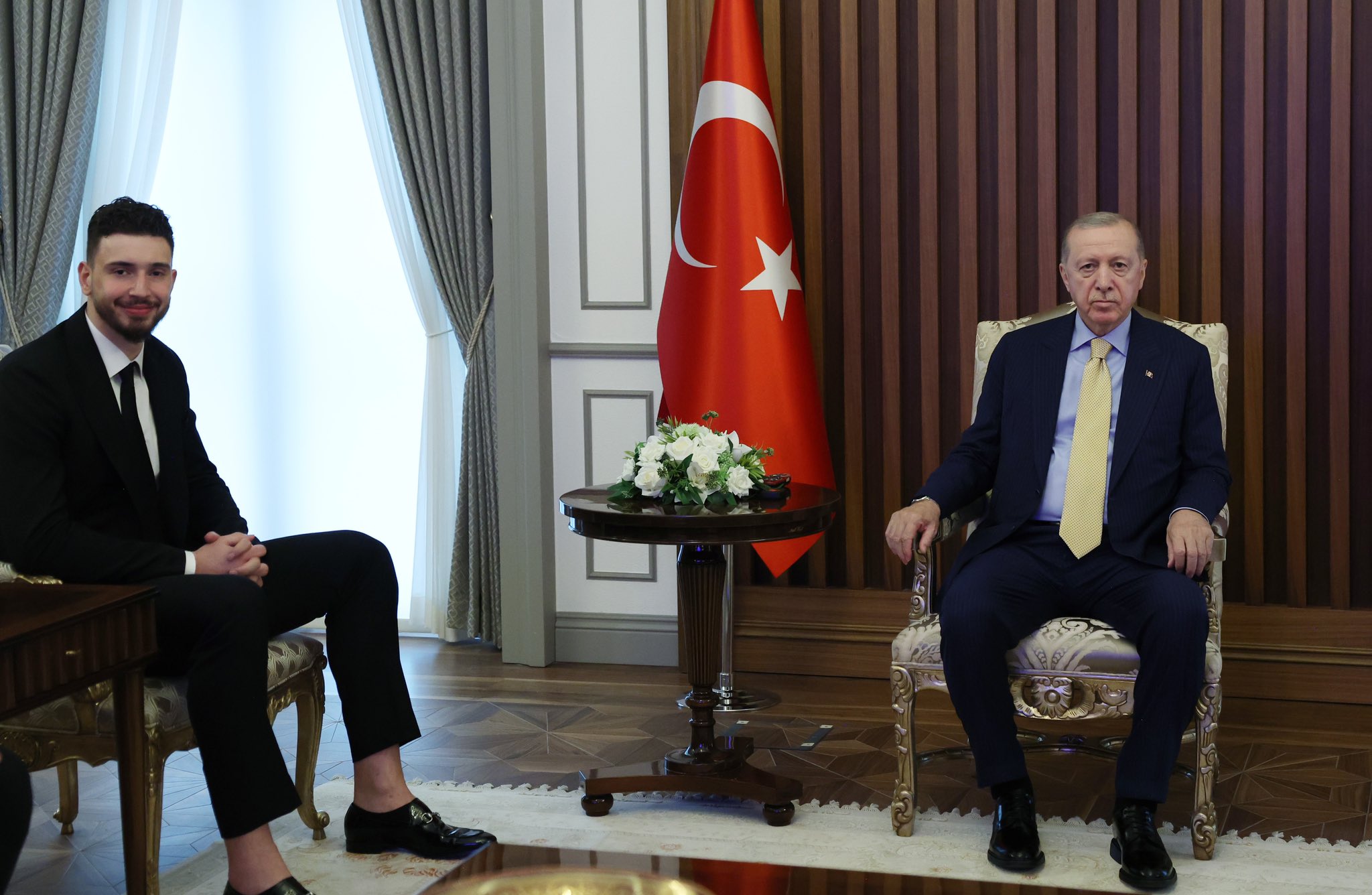 Cumhurbaşkanı Erdoğan Alperen Şengün'ü kabul etti