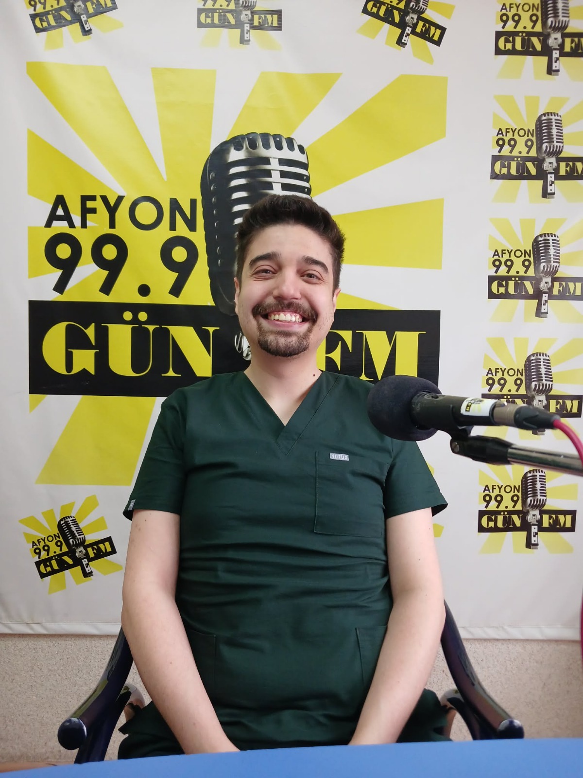 Diş Fırçalama Alışkanlığı Erken Yaşta Kazanılmalı