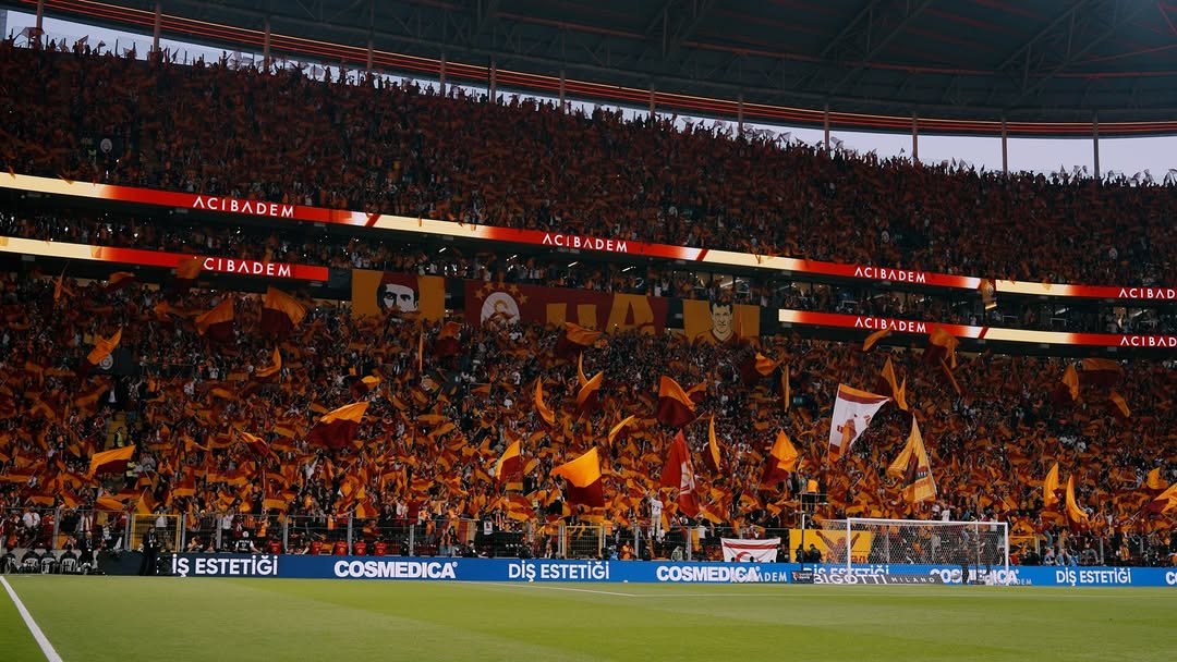 Galatasaray Ailesine Günaydın Mesajı