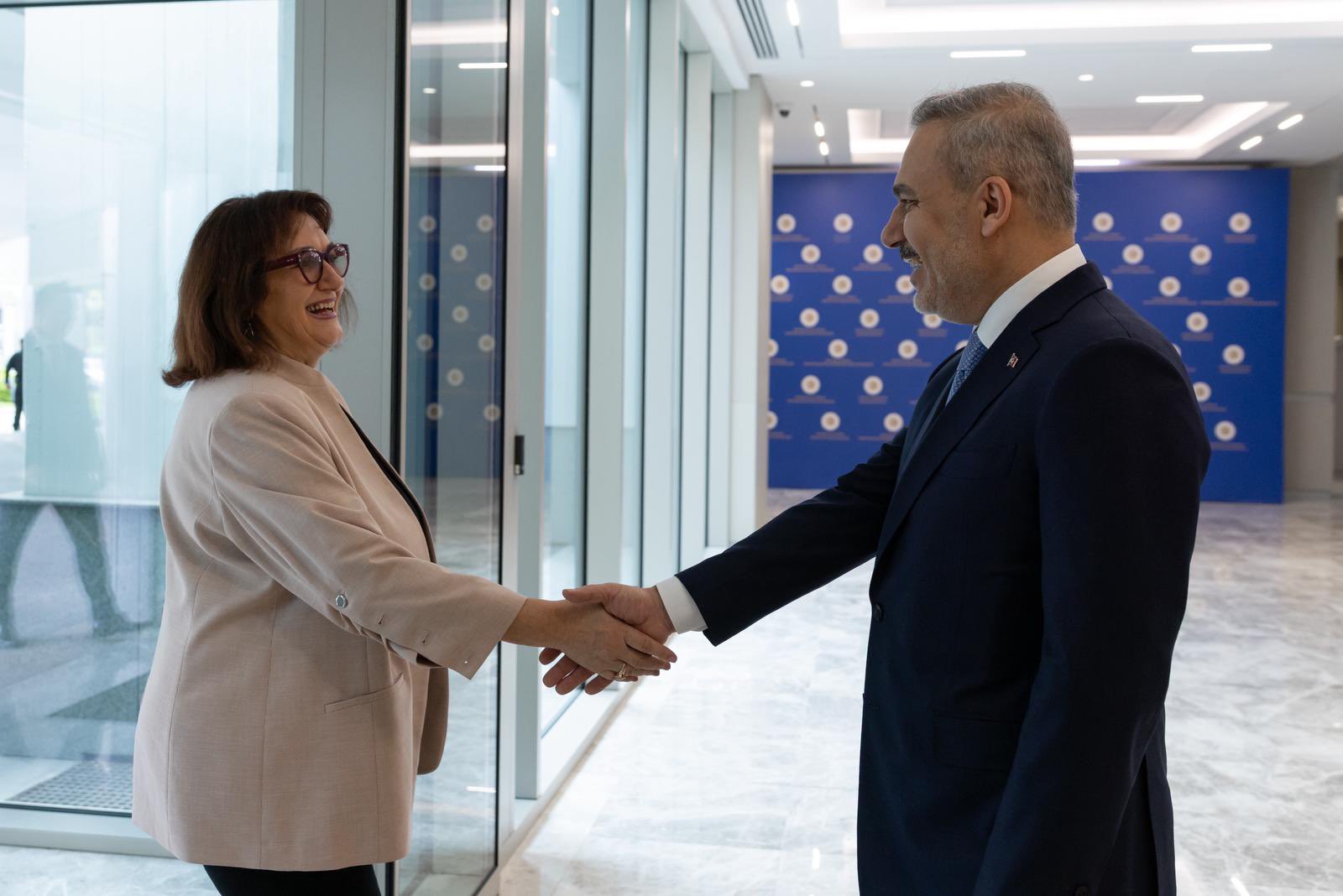 Hakan Fidan, Avrupa Komisyonu yetkilisiyle bir araya geldi
