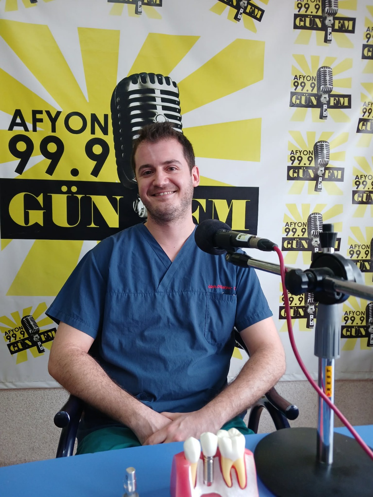 İmplant Cerrahisini Sık Yapıyoruz