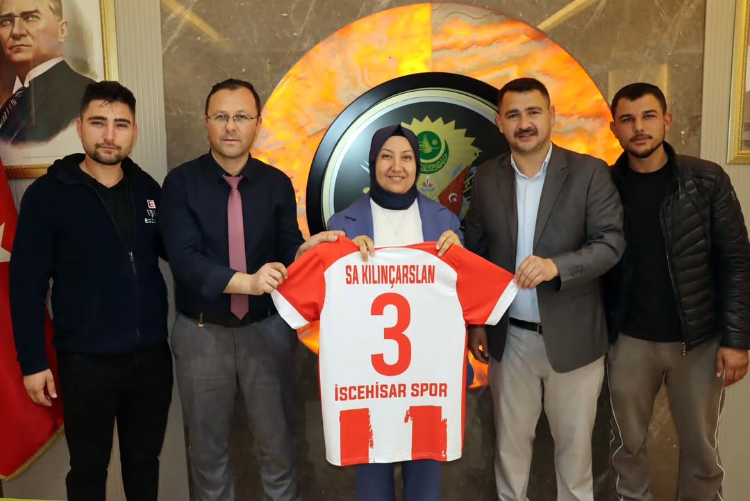 İscehisar Spor Kulübü Başkanı Seyhan Kılınçarslan'ı Ziyaret Etti