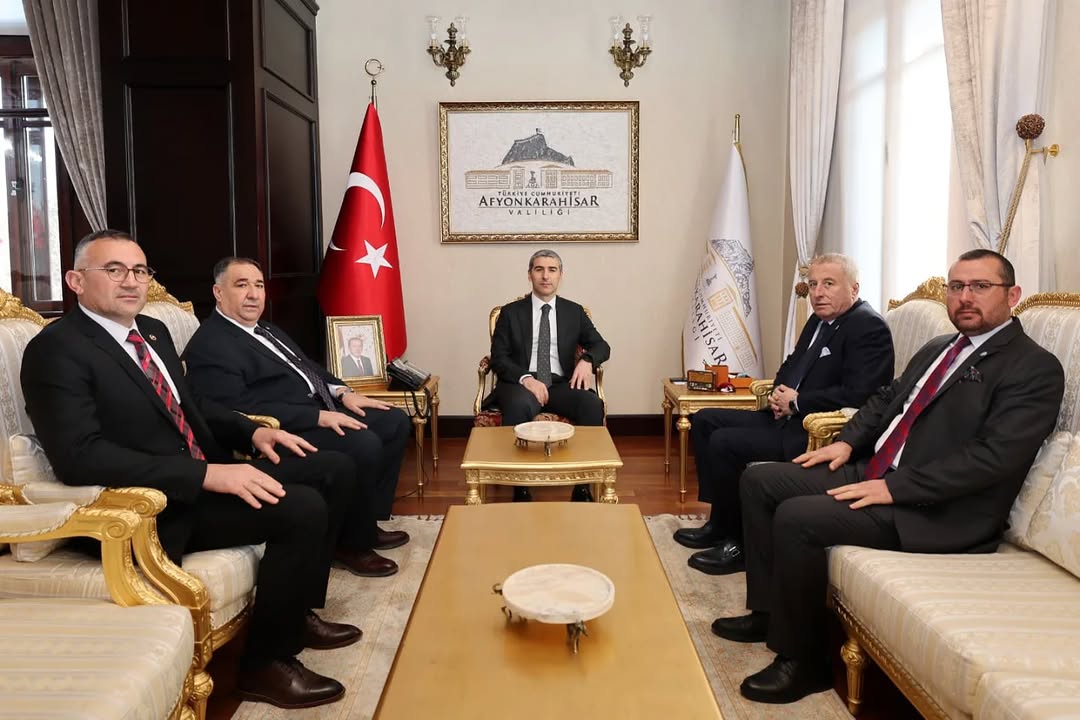 İyi Parti Milletvekili Hakan Şeref Olgun'dan Afyonkarahisar Valisi Naci Aktaş'a Ziyaret