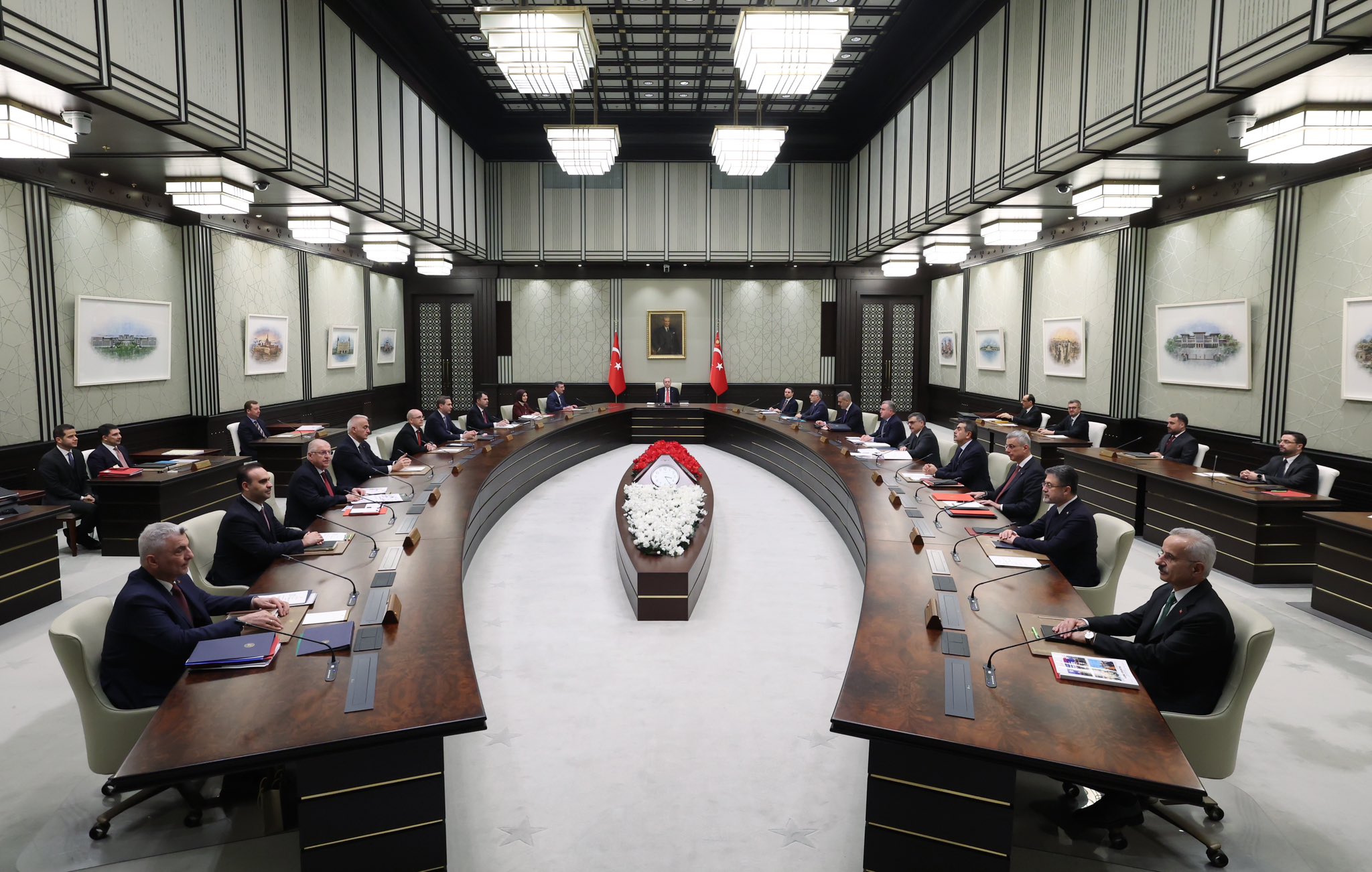 Kabine Toplantısı Gerçekleşti