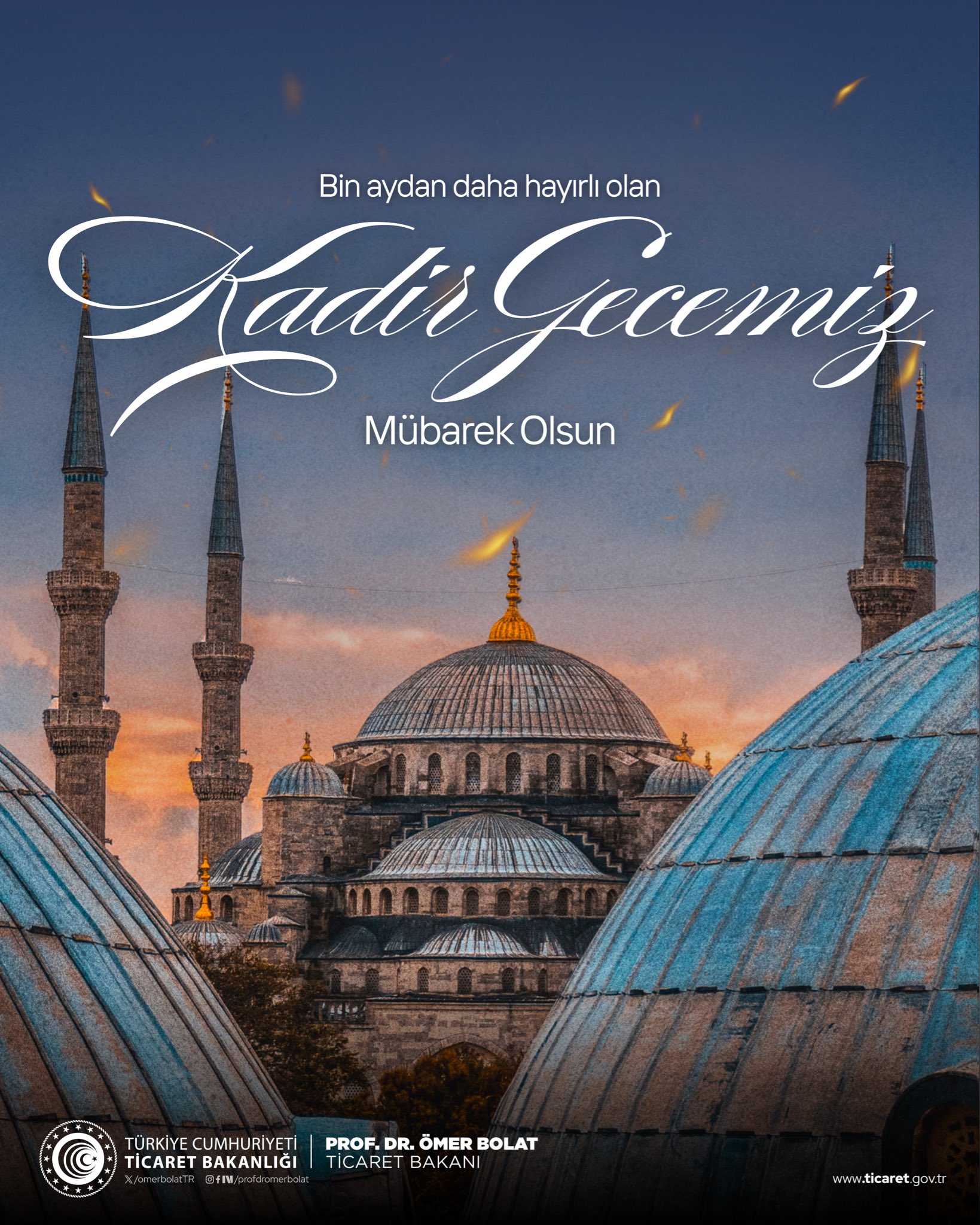 Kadir Gecesi'nde Dualar