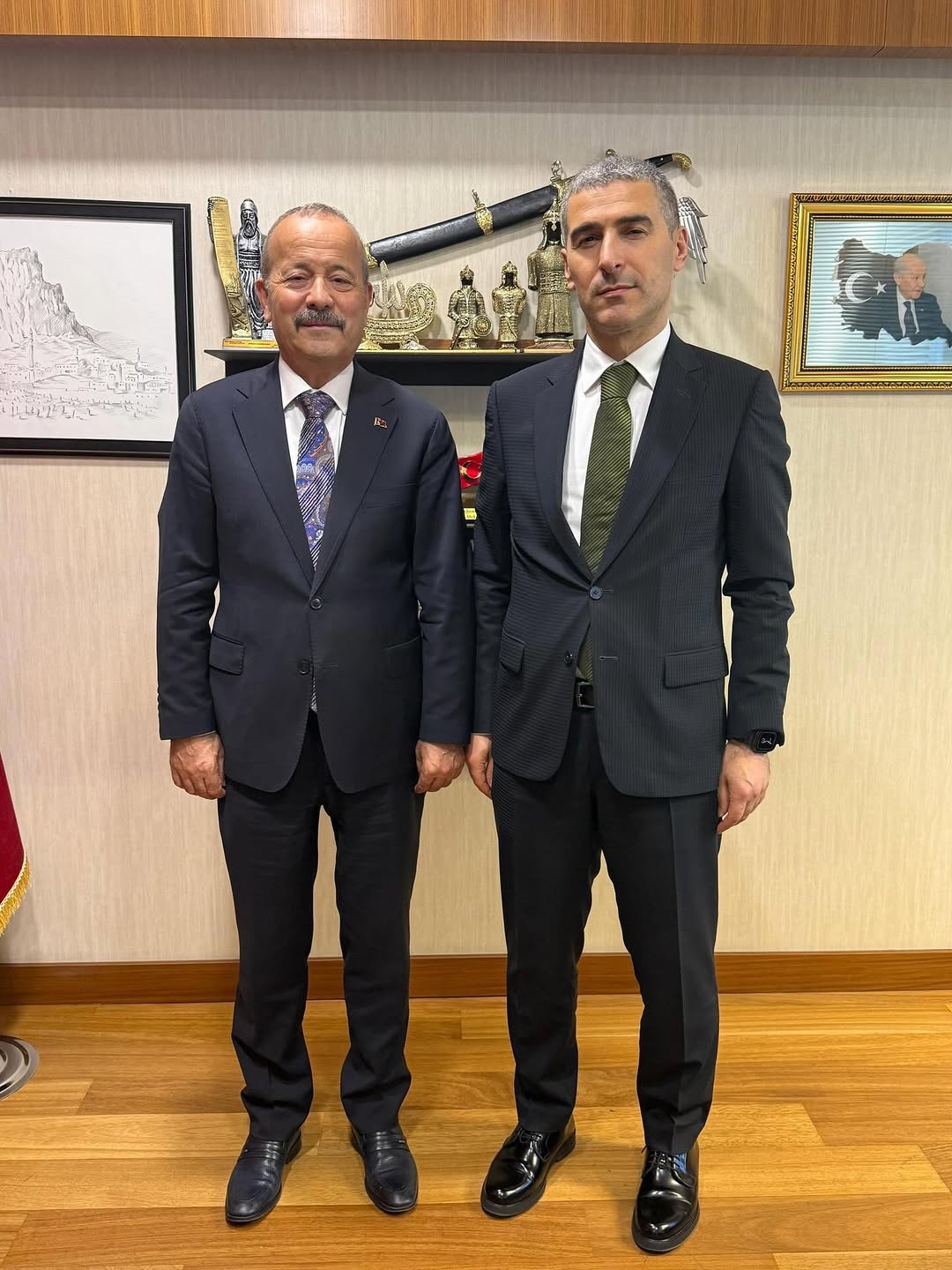 Mhp Afyonkarahisar İl Başkanlığı: Vali Dr. Naci Aktaş'a Ziyaret
