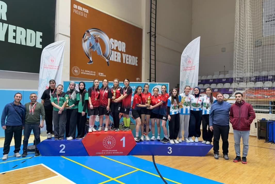 Okul Sporları Gençler Masa Tenisi Müsabakaları Tamamlandı