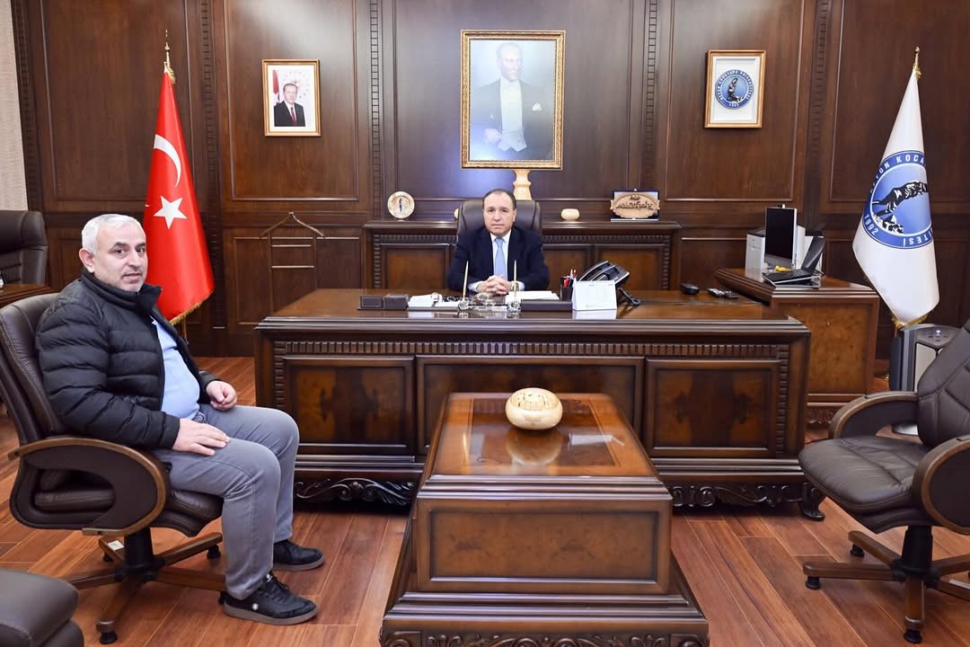 Özel Eğitim Uzmanı İsmail Hakkı Hayta, Rektör Mehmet Karakaş'a Nezaket Ziyaretinde Bulundu