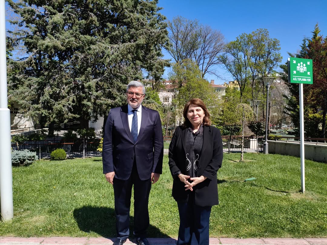 Prof. Dr. Özden Zeynep Oktav, Gazi Meclisinde Tarih ve Ufuk Turu Gerçekleştirdi