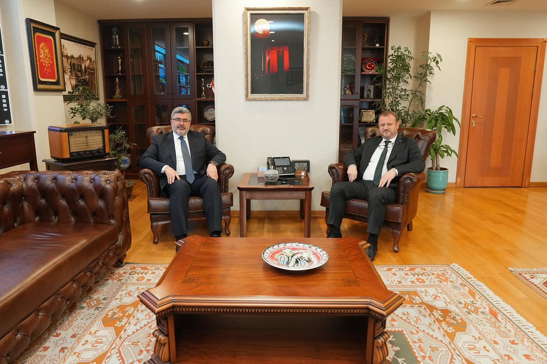 RTÜK Başkanı Mehmet Daniş'i Ziyaret Eden Milletvekili Ali Özkaya'dan Tebrik Ziyareti