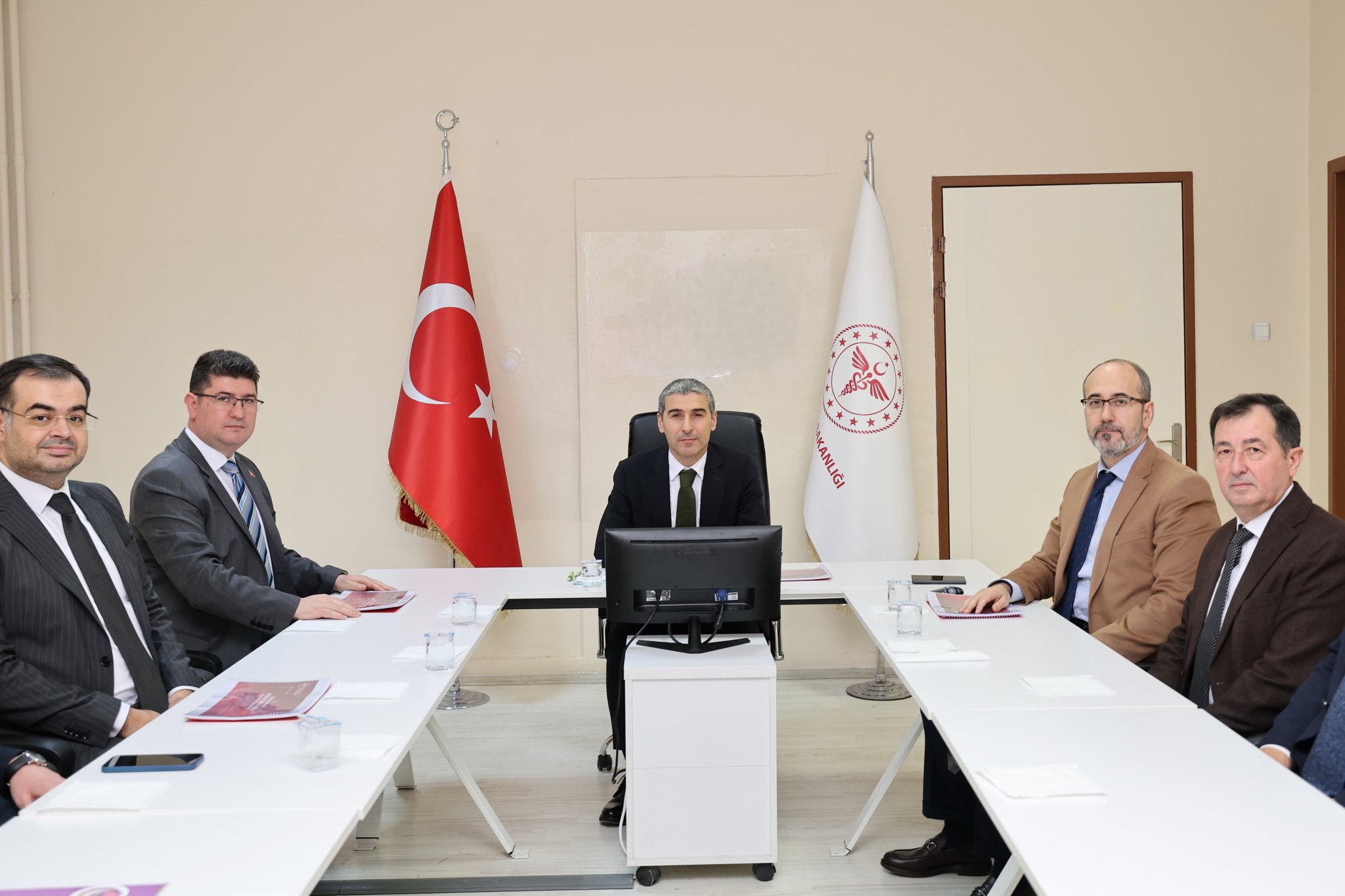 Sağlık Hizmetlerine Yönelik Brifing