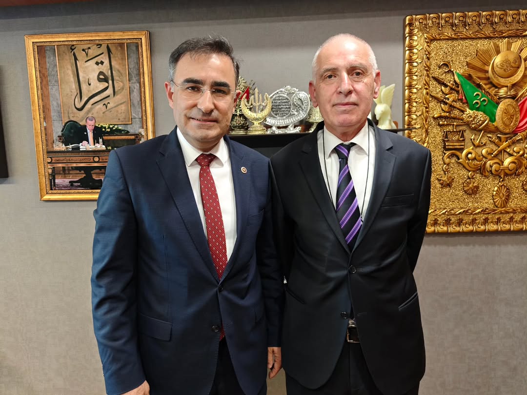 Sandıklı İlçesi Kültür Varlıklarını Koruma ve Yaşatma Derneği Başkanı Ekrem Çavuş TBMM'de Misafir Edildi