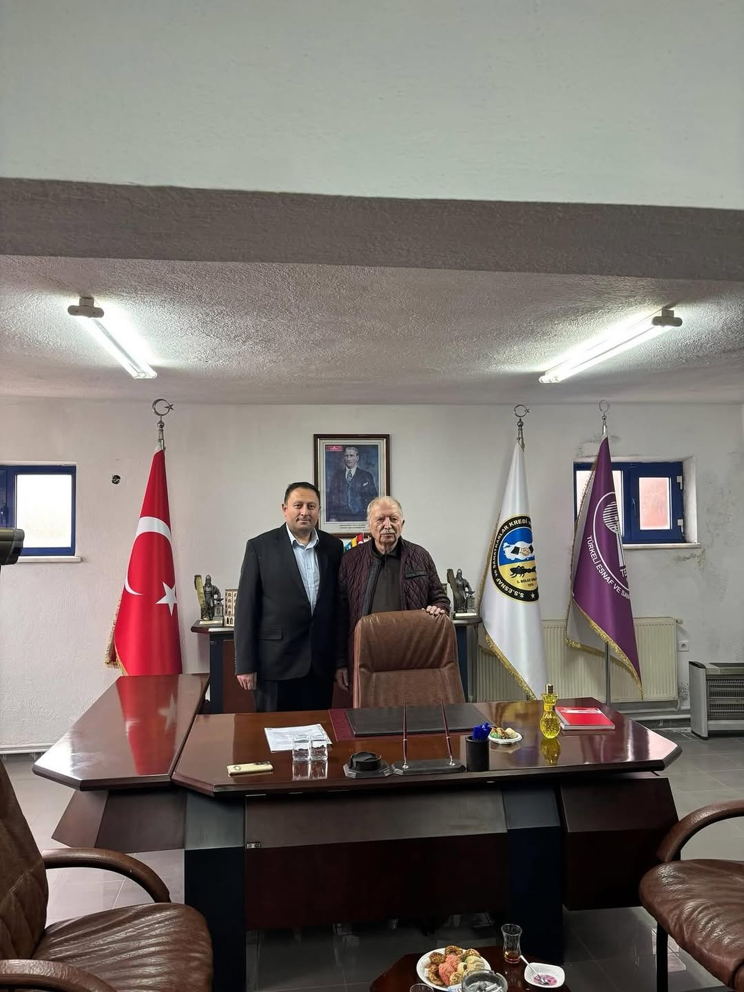 Sinanpaşa Esnaf ve Sanatkarlar Odası Başkanı Hasan Hüseyin Aytekin Göreve Başladı