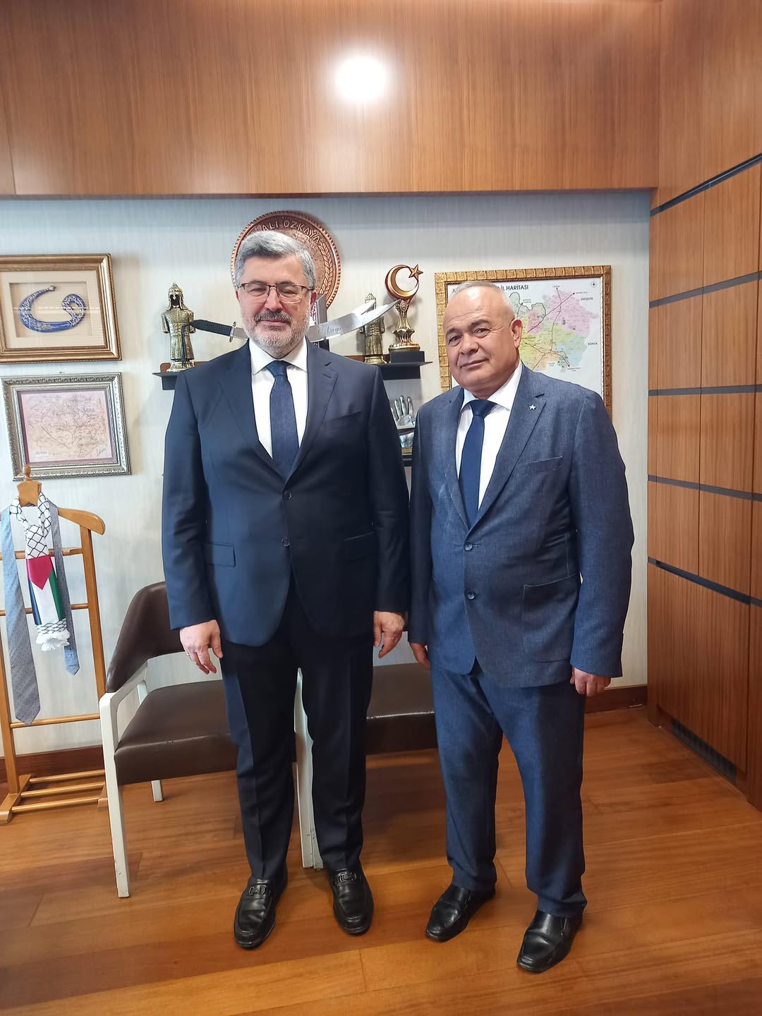 Sinanpaşa Kılıçarslan Belediye Başkan Vekili Nurettin Yıldız Gazi Meclisinde Misafir Edildi