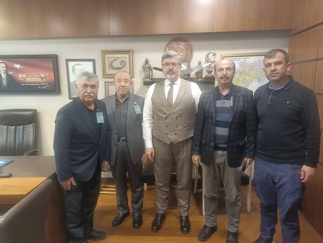 Sultandağı Yakasenek Sulama Kooperatifi Başkanı İdris Ateş ve Kemal Durgut, Ak Parti Afyonkarahisar Milletvekili Ali Özkaya tarafından Gazi Meclisinde Misafir Edildi