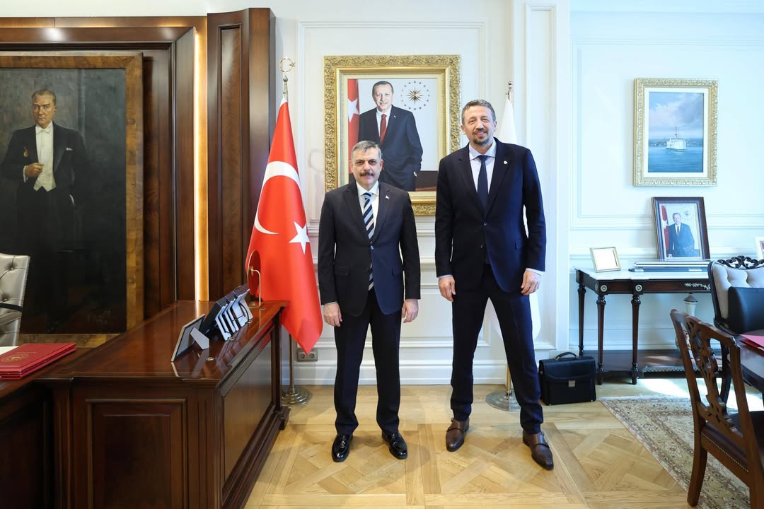 T.C. İçişleri Bakanlığı'nın Paylaşımı: Hidayet Türkoğlu ve Ömer Onan'dan Bakan Çiftçi'ye Ziyaret