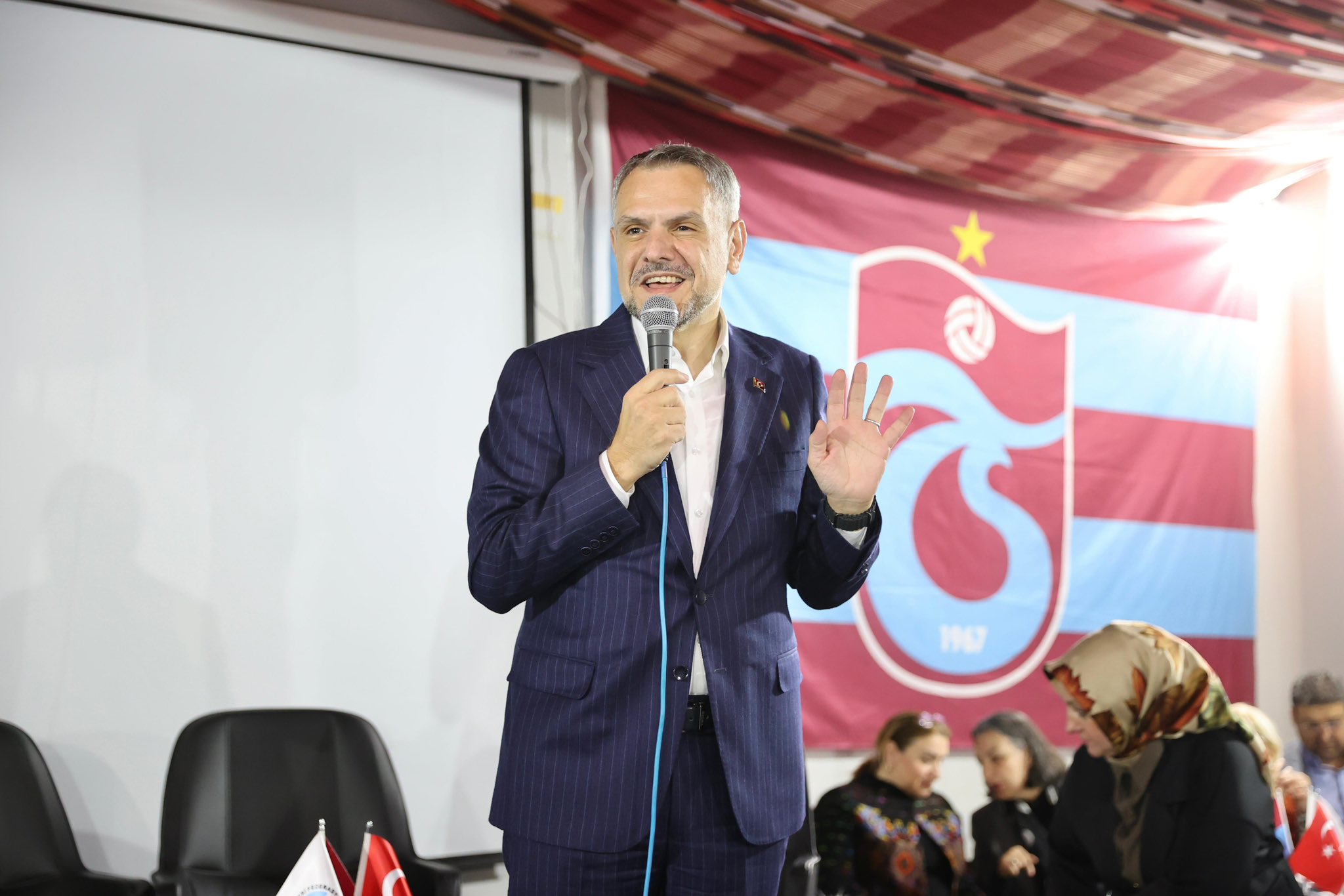 Trabzon Dernekleri Federasyonu'ndan Sahur Etkinliği