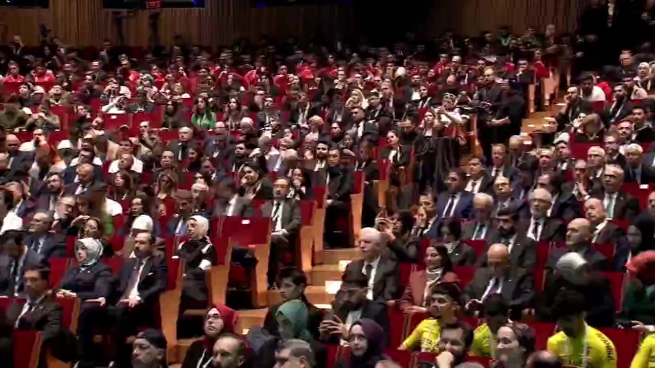 Türkiye Cumhurbaşkanı Recep Tayyip Erdoğan'dan Cemre Vakfı Tanıtım Programı Paylaşımı