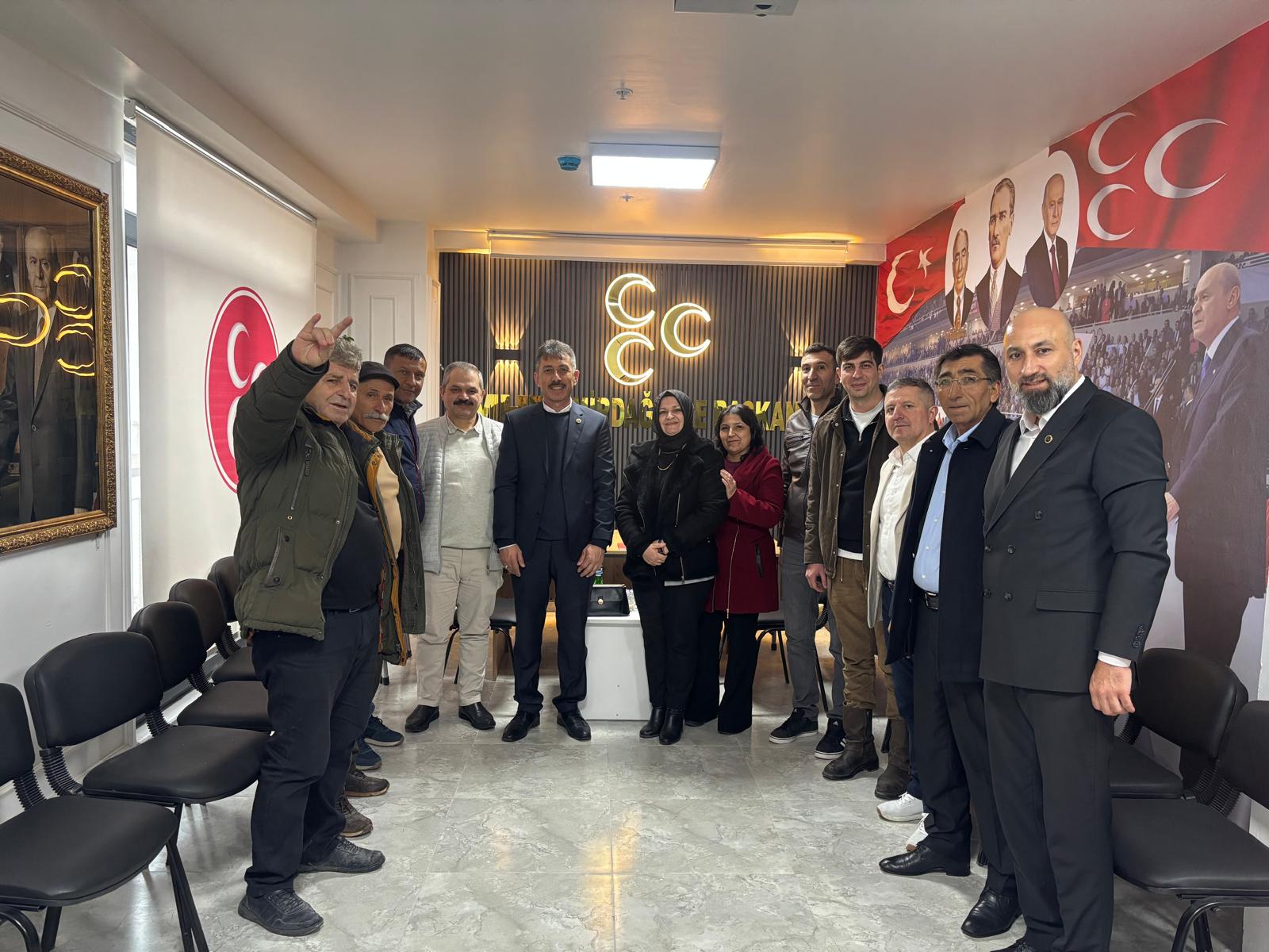 Uğur Dağcı ve yönetimi, ilçe teşkilatında bayramlaşma programında bir araya geldi