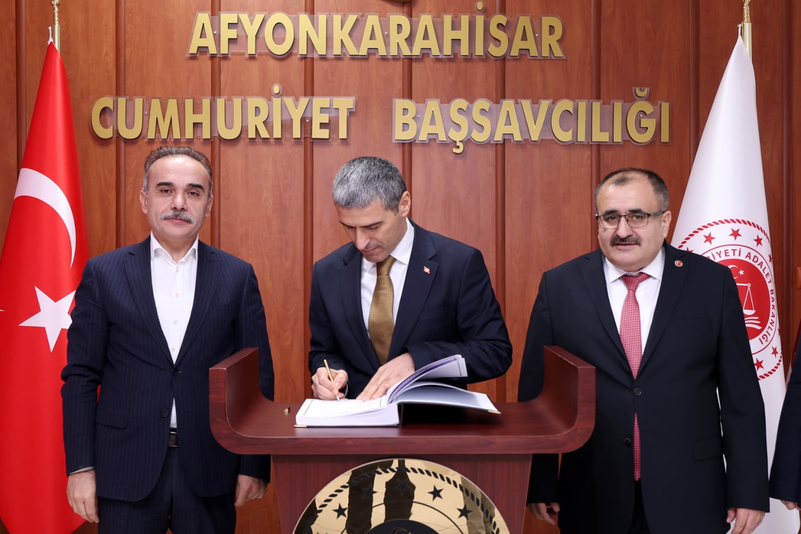 Vali Aktaş'tan iade-i ziyaret