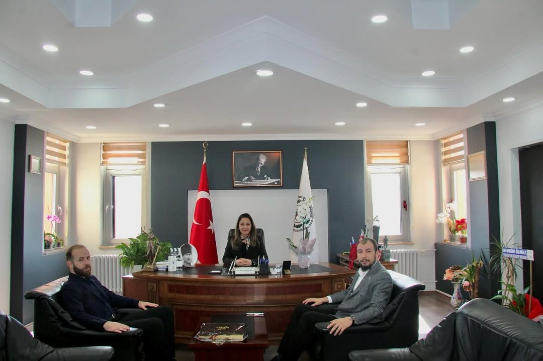 Yeniden Refah Partisi İl Başkanlığı Hukuk İşleri Başkanları Baro Başkanını Ziyaret Etti